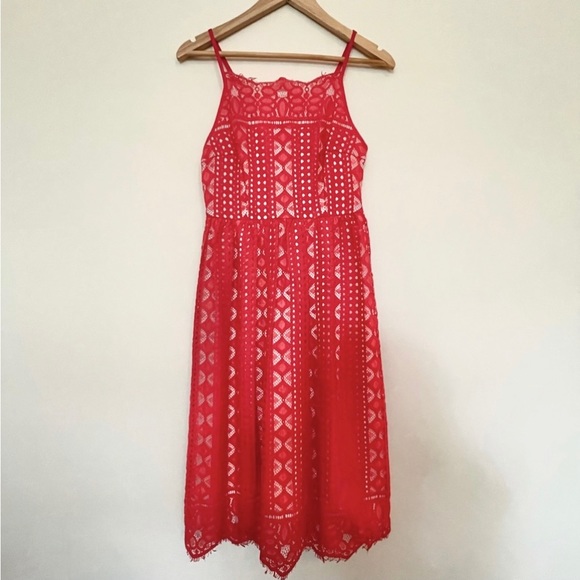 ModCloth Coral “Lend Your Loveliness” Lace Midi Sundress in Coral - Picture 2 of 9